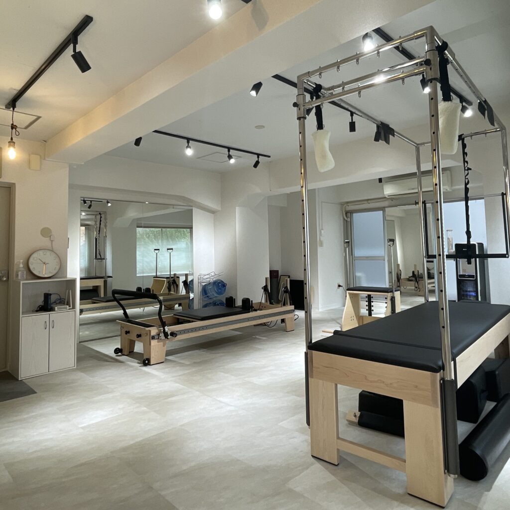 ピラティススタジオ『ルルト』新宿三丁目店内