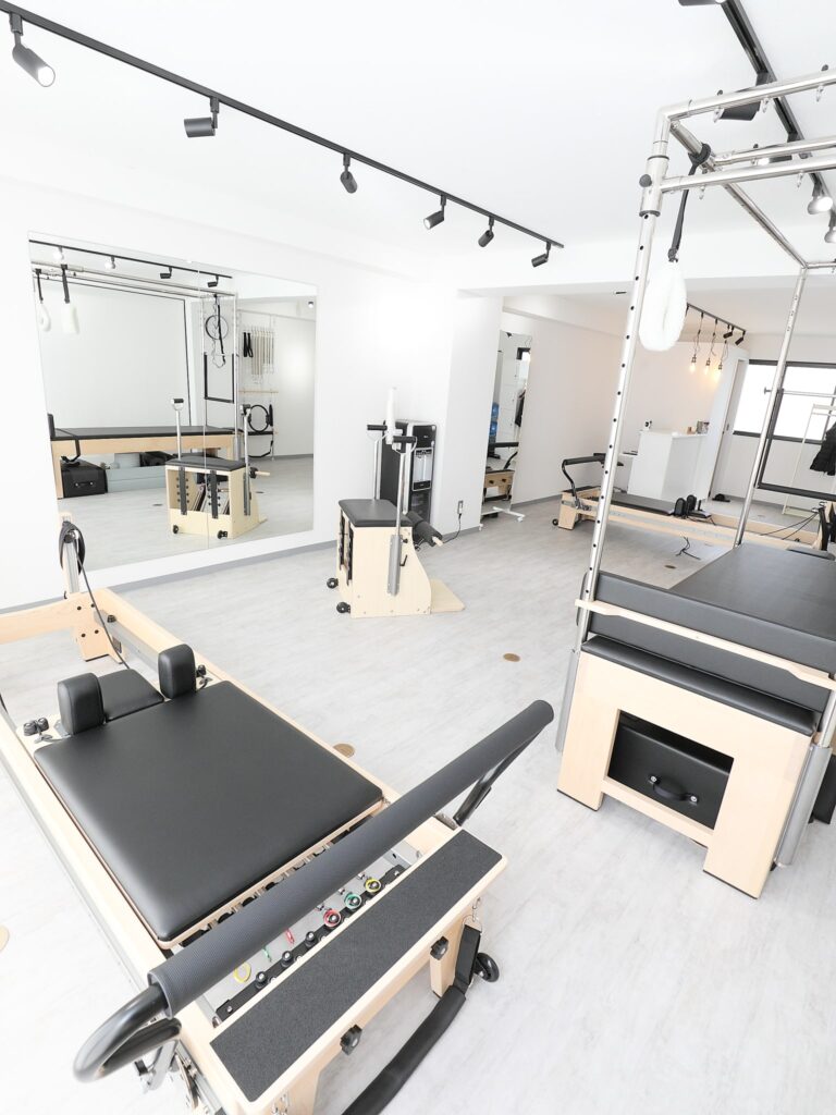 ピラティススタジオルルト名駅店スタジオ