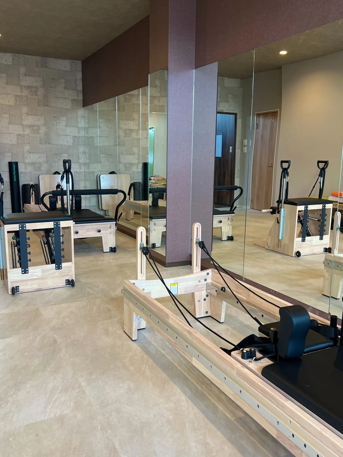 ピラティススタジオ薬院店